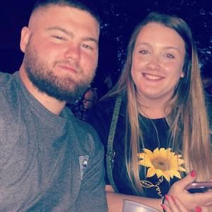 Meet your Posher, Zachary